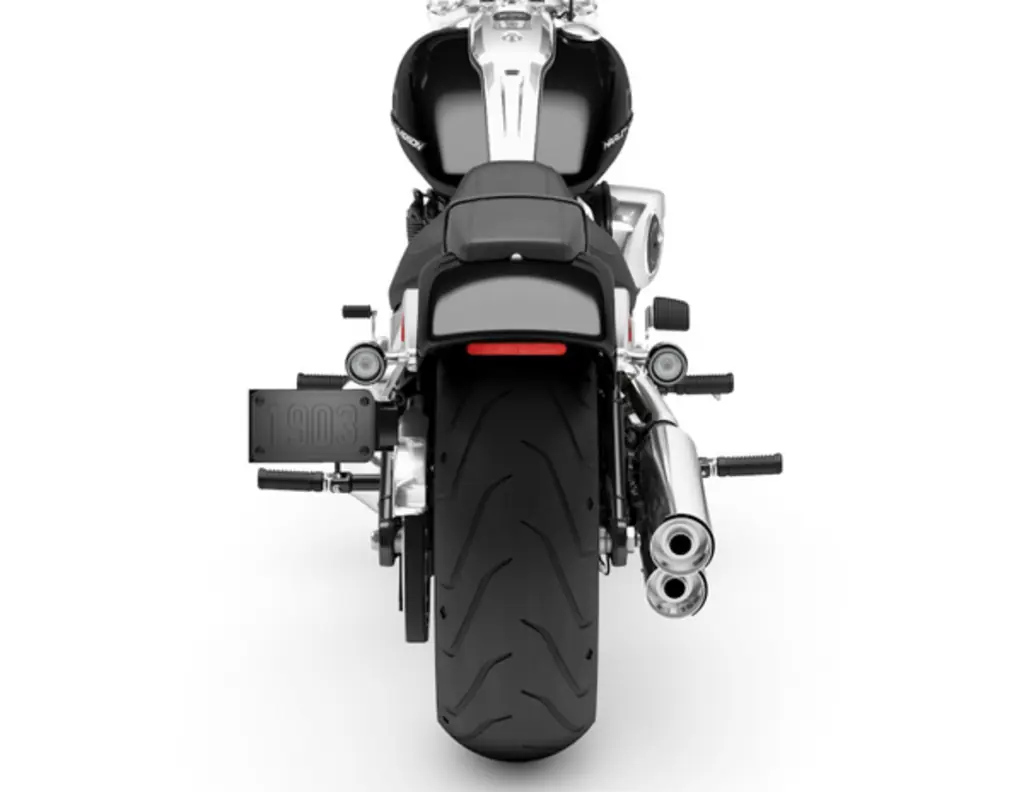 Rear view of a 2026 Harley-Davidson Breakout showing the wide 240-section rear tyre