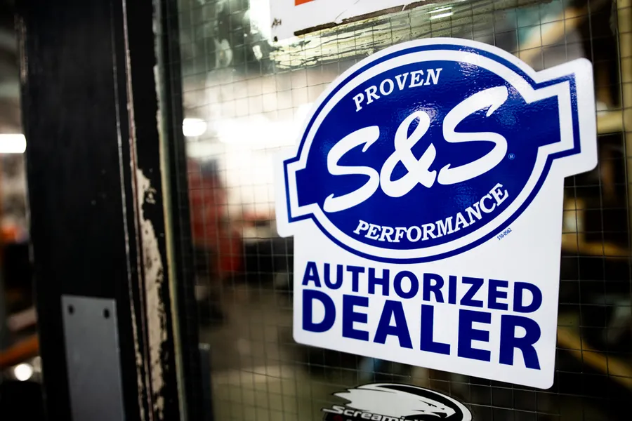 S&S Cycle Power-Tune exhaust headers fitted to Harley-Davidson Touring